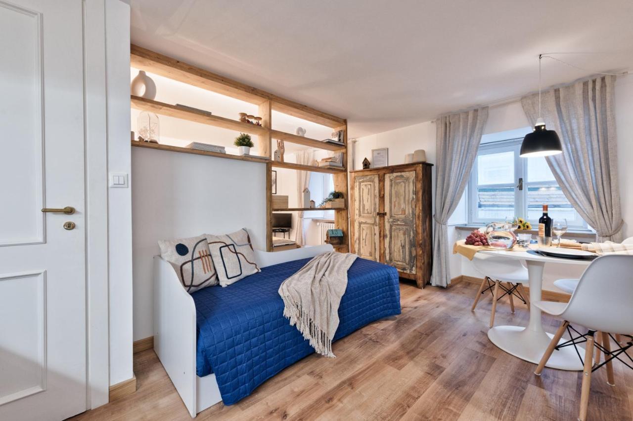 Corte Des Ambrois By Apartments To Art 토리노 외부 사진